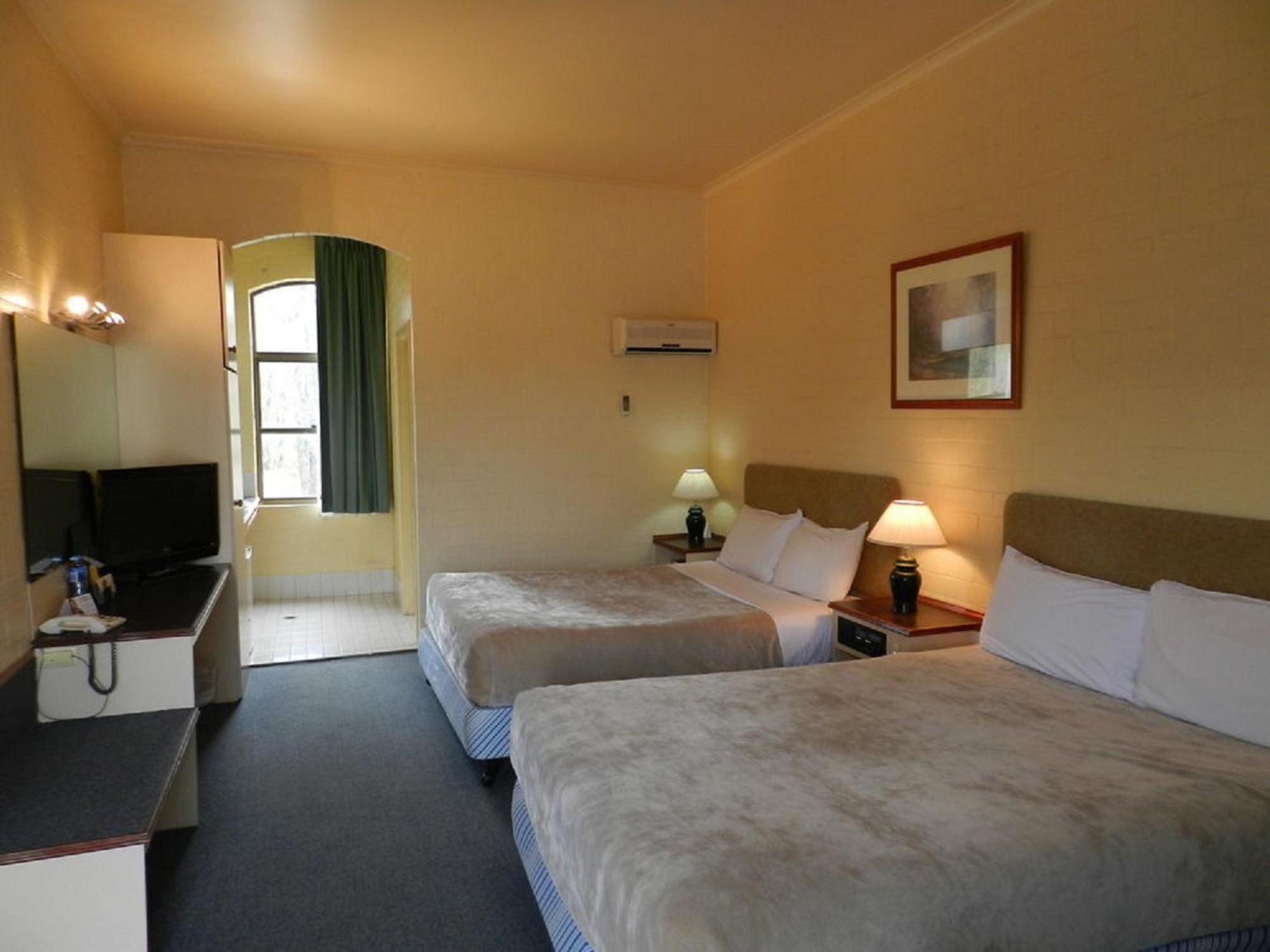 Prince Of Wales Hotel Wagga Wagga Εξωτερικό φωτογραφία