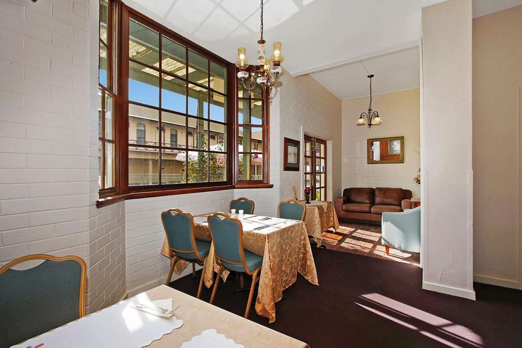 Prince Of Wales Hotel Wagga Wagga Εξωτερικό φωτογραφία